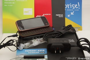 迷你时尚 Nokia N97 Mini与迷你相机的跨界对话